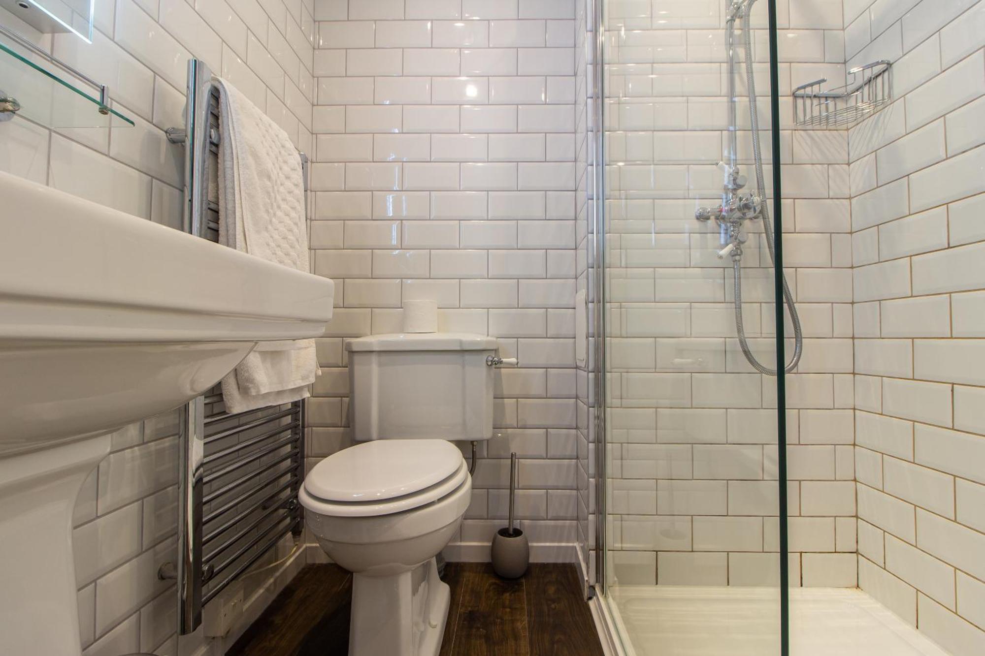Parva Farmhouse Riverside Guesthouse Тинтерн Номер фото