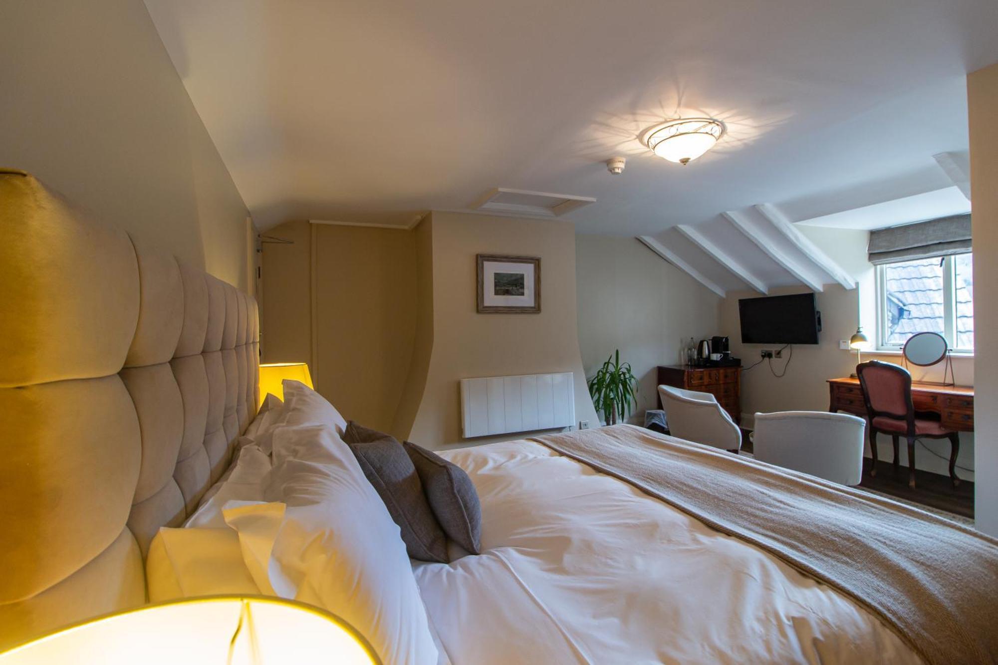 Parva Farmhouse Riverside Guesthouse Тинтерн Номер фото